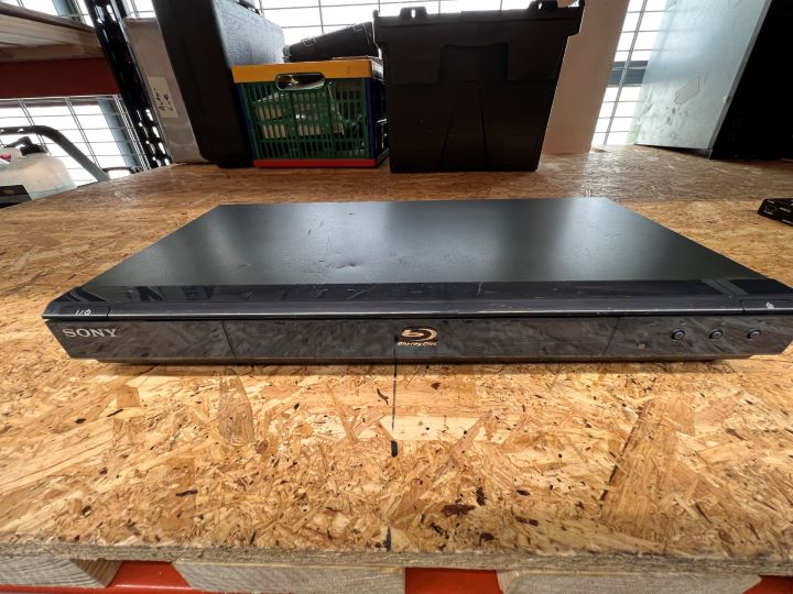 1x Sony Blueray Player BDP-S350